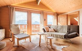 Chalet Rouge Coeur